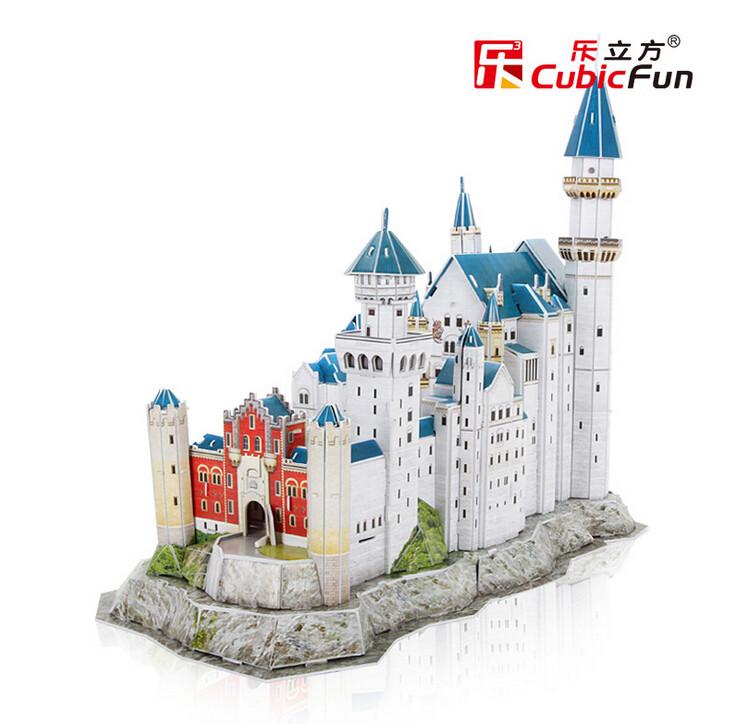 3D puzzle-constructor CubicFun Neuschwanstein Castle (MC062h-2)