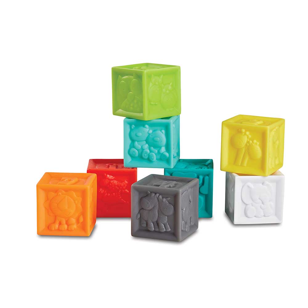 Сенсорный набор INFANTINO Мячики, кубики и животные (310231)