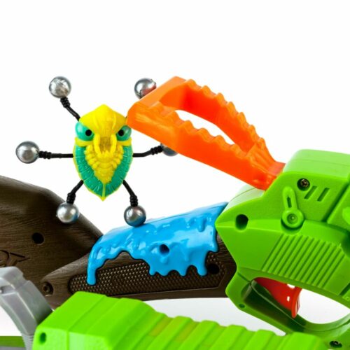 Набор бластеров X-Shot Огонь по жукам (2 вида оружия, 5 жуков, 24 патрона) (4804)