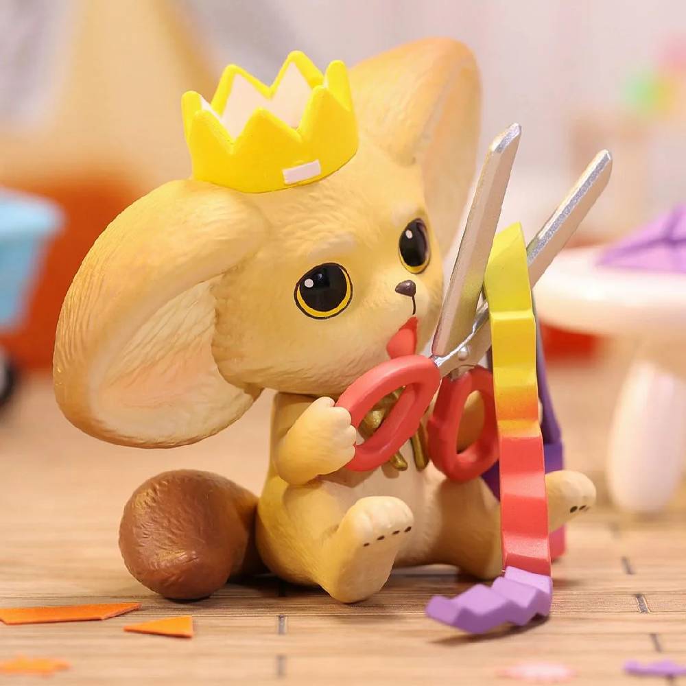 POP MART surprise toy with collectible figure Kenneth Art Classroom series (KACS-01)