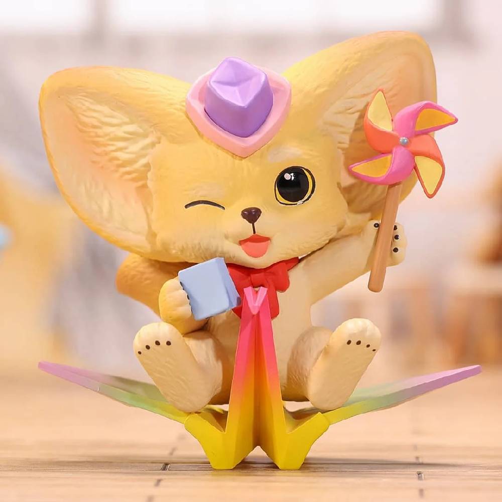 POP MART surprise toy with collectible figure Kenneth Art Classroom series (KACS-01)