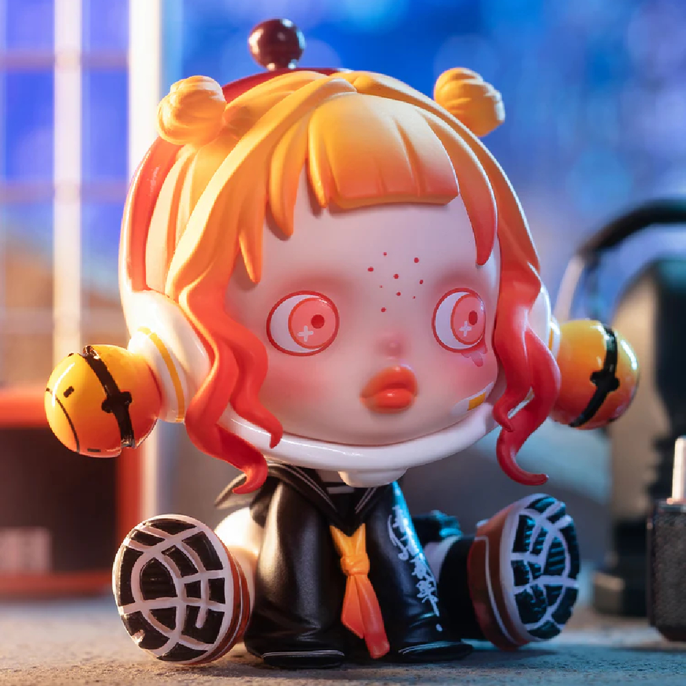 POP Mart surprise toy with SKULLPANDA collectible figure City of Night series (SPCN-01)