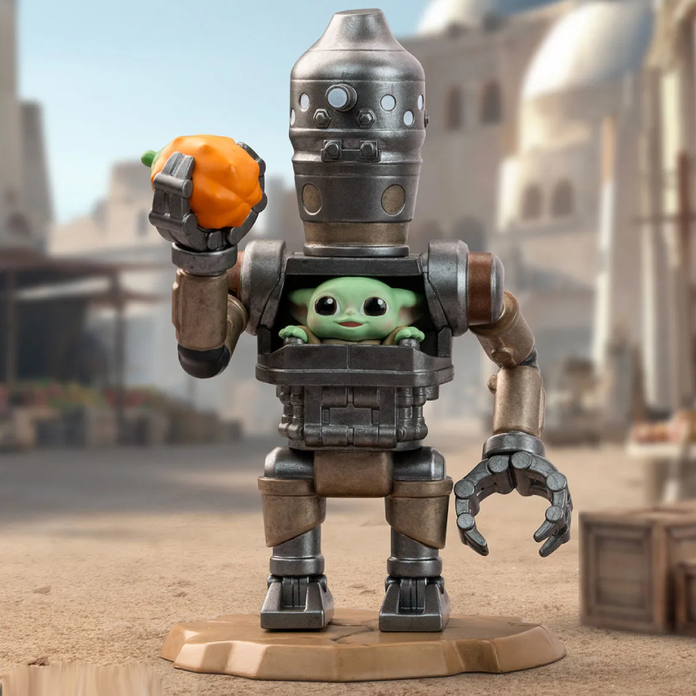 Игрушка-сюрприз POP Mart с коллекционной фигуркой Disney серия Mandalorian (SWM-01)
