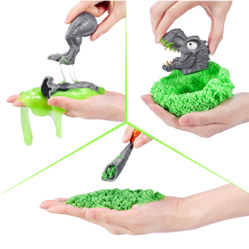 Toy in a set with accessories SMASHERS Jurassic T-Rex (74108B)